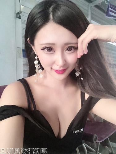 高颜值美女Lris恩儿